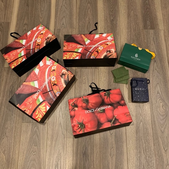 Gucci Handbags - Designer Paper Shopping Bag & Card Bundle